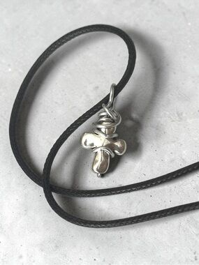 5 For $25💫Alternative Wrapped Silver Cross Pendant
